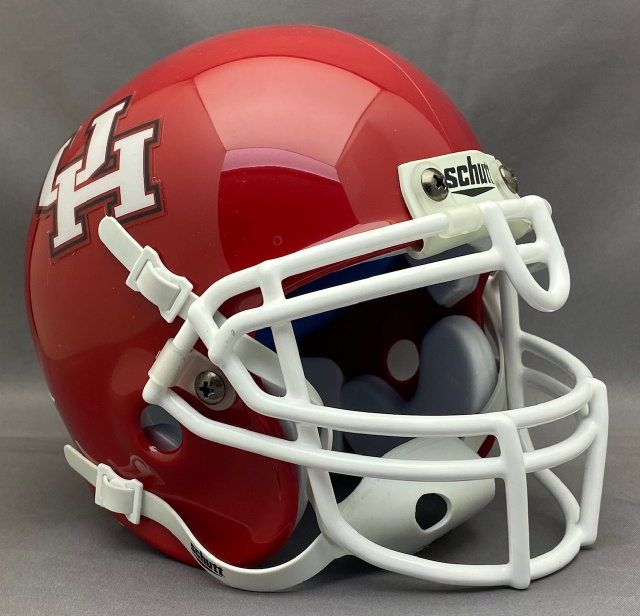 Houston Cougars Schutt round ear hole 2000-2011 (last one)