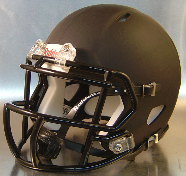 brown football helmet Mini leather  Historic Sports This Authentic Cleveland Browns SpeedFlex Helmet by Riddell features a size large SpeedFlex shell with authentic interior padding The Browns will unveil their