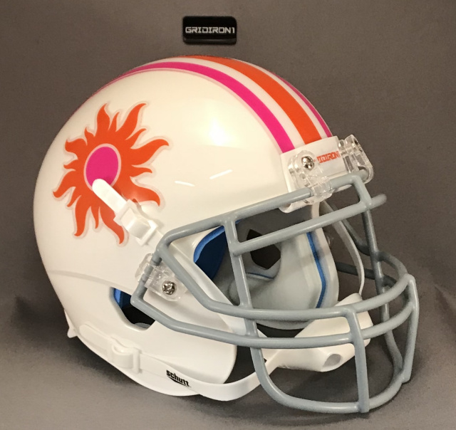 California Suns 1975 mini football helmet